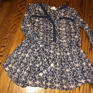 Blue & white long sleeve button down flowy blouse